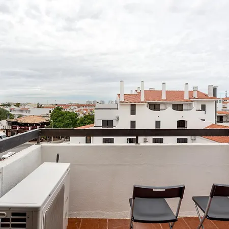 דירה Joivy Charming Apt With Shared Pool In אלבופיירה